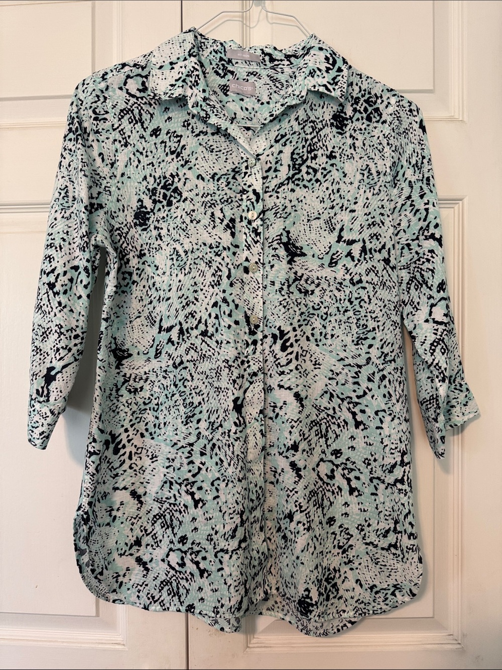 Chico’s No Iron Linen Button up shirts Light Aqua S